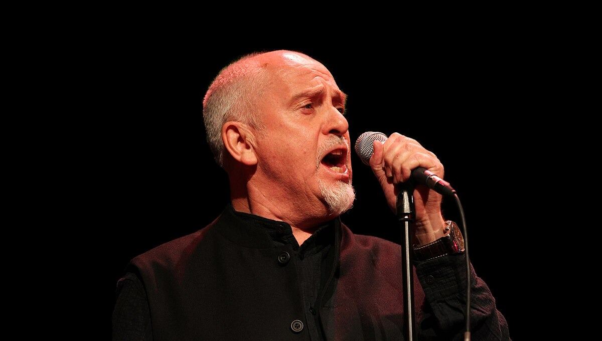 Peter Gabriel nació el 13 de febrero de 1950.