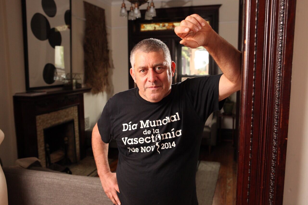 Jonathan Stack propone una anticoncepción masculina.