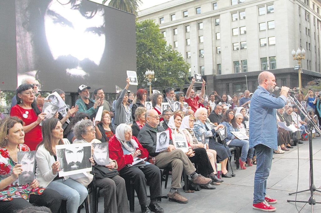 Los organismos de derechos humanos le ofrecieron el marco a la movilización de ayer a la Plaza de Mayo.