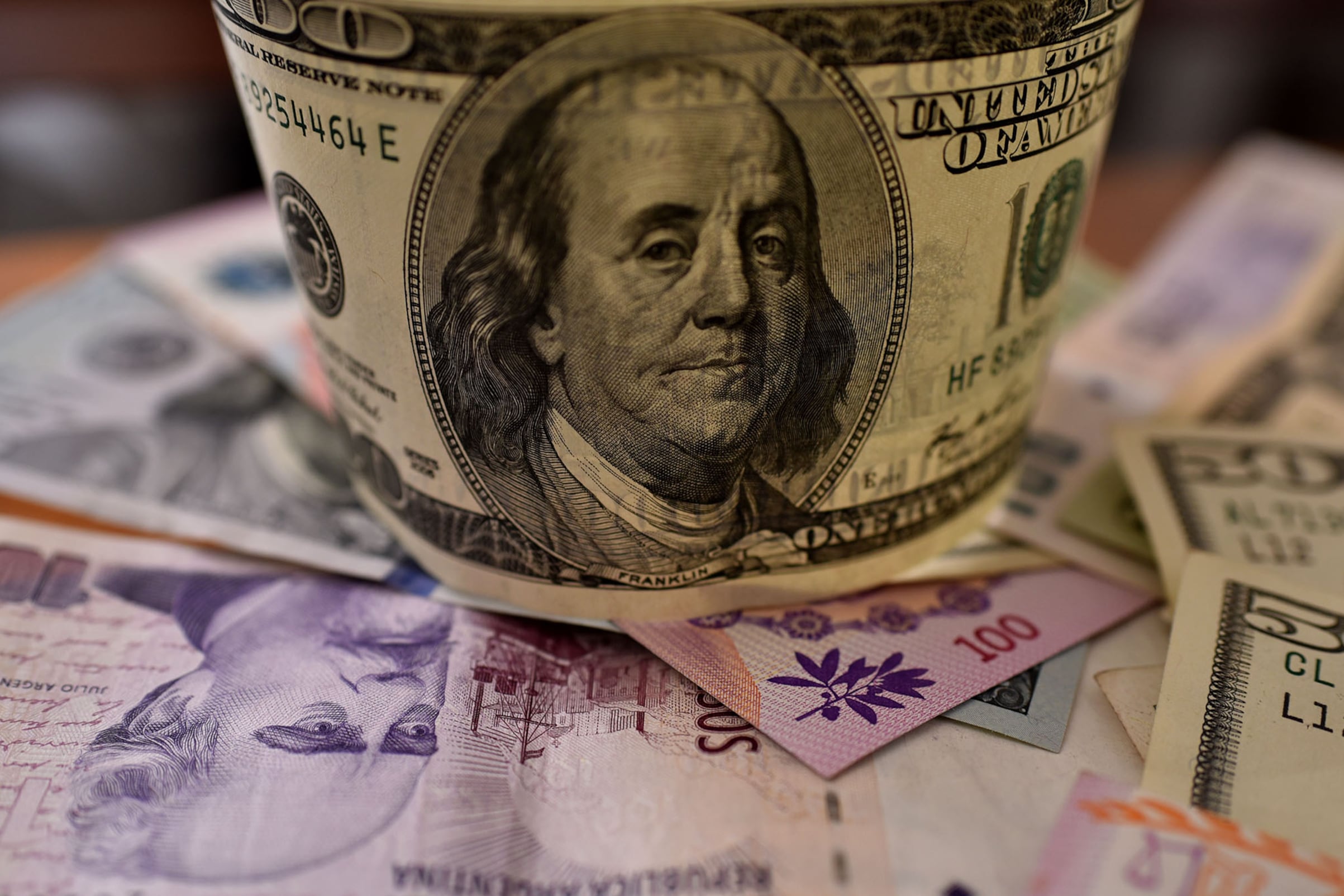 "La condición necesaria para dar señales de solvencia externa es resolver la restricción externa", afirma Daniel E. Novak.