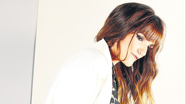 Rozalén abrió dos conciertos de Joaquín Sabina en el Luna Park.