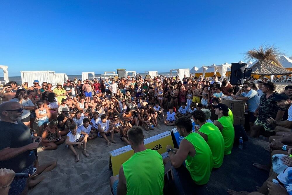 Una clínica en Pinamar financiada por la secretaría de Deporte de la Ciudad