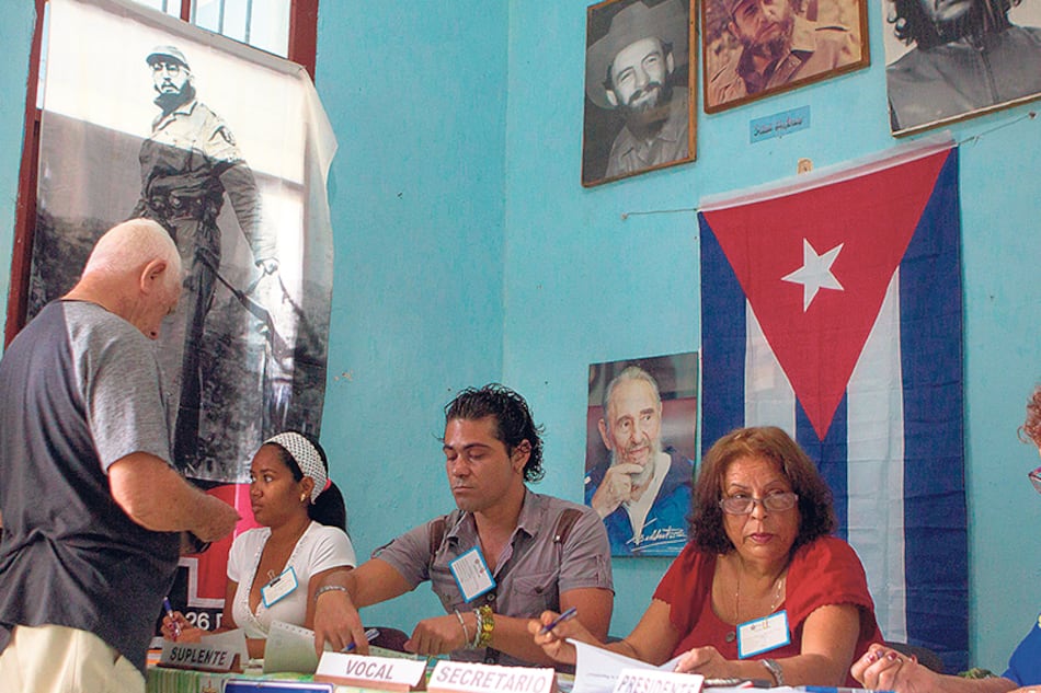 La jornada que se desarrolló ayer en la isla movilizó a más de ocho millones de votantes.