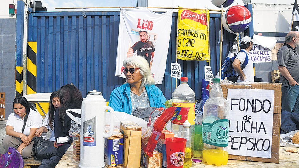 Los trabajadores ingresaron ayer a la planta de Pepsico de Vicente López.