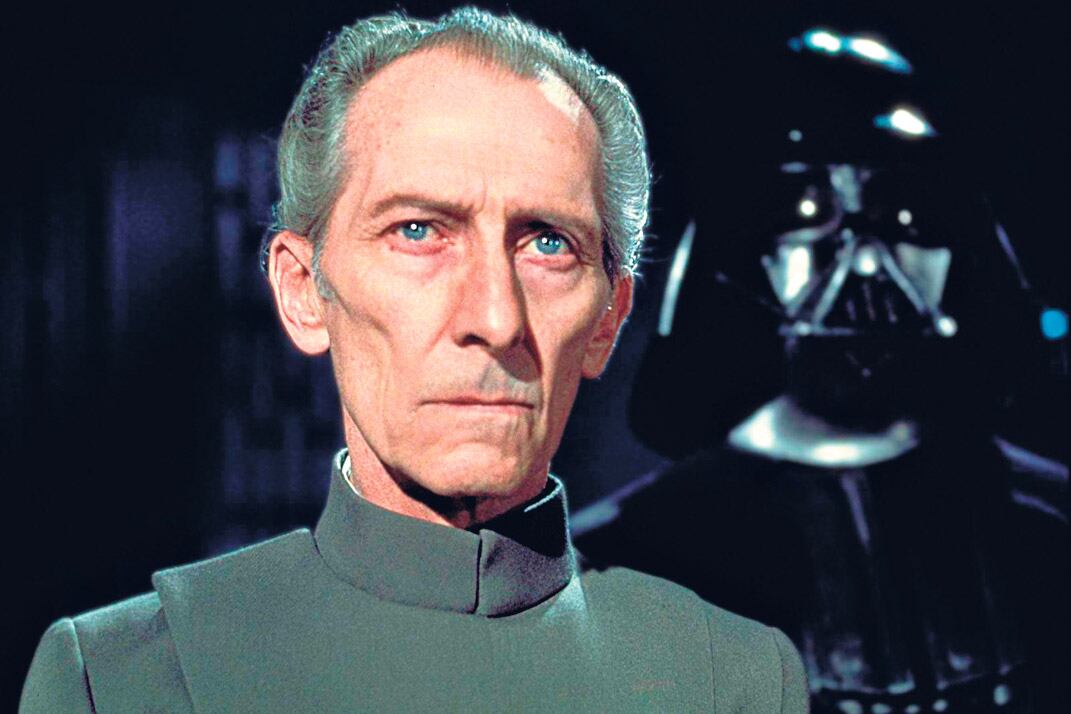 Peter Cushing actuó en la primera película de Star Wars... y reaparece en la nueva.