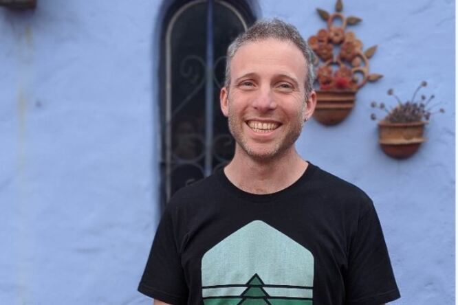 Javier Tiffenberg obtuvo su licenciatura y doctorado en la UBA.