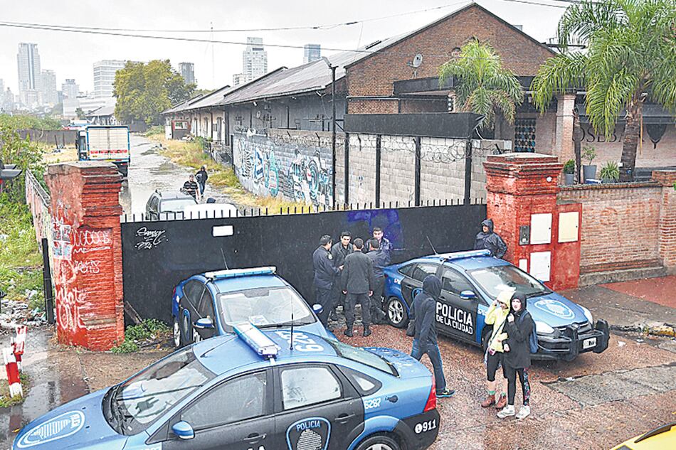 La “Villa Hollywood”, junto al Ferrocarril San Martín, en Palermo.