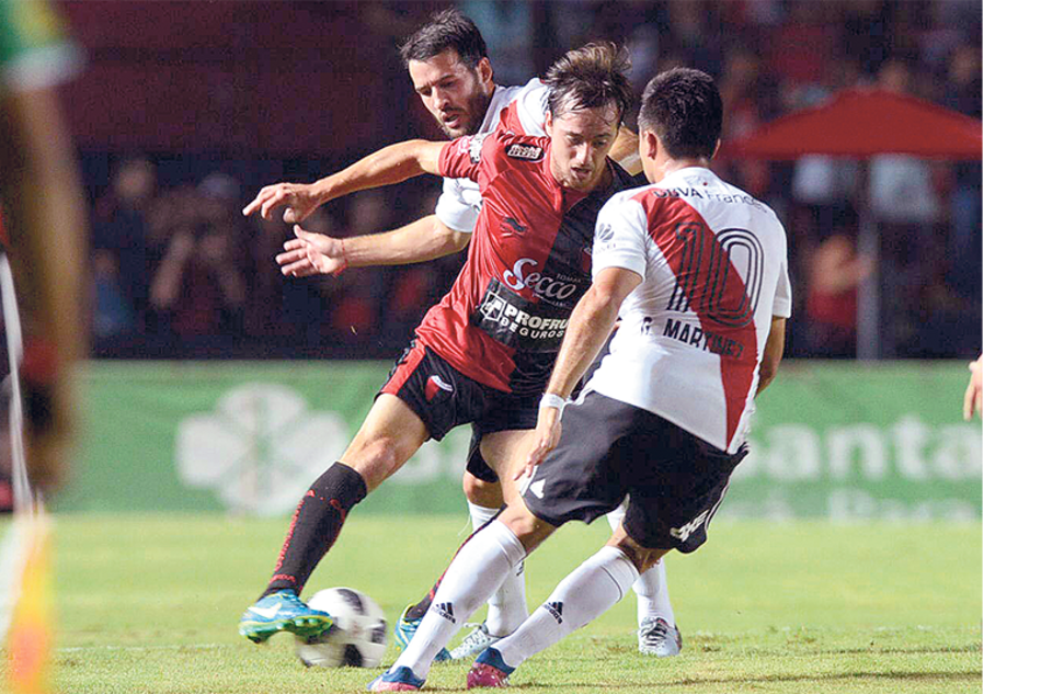 River mereció ganar, pero sólo consiguió un empate sin tantos en Santa Fe.
