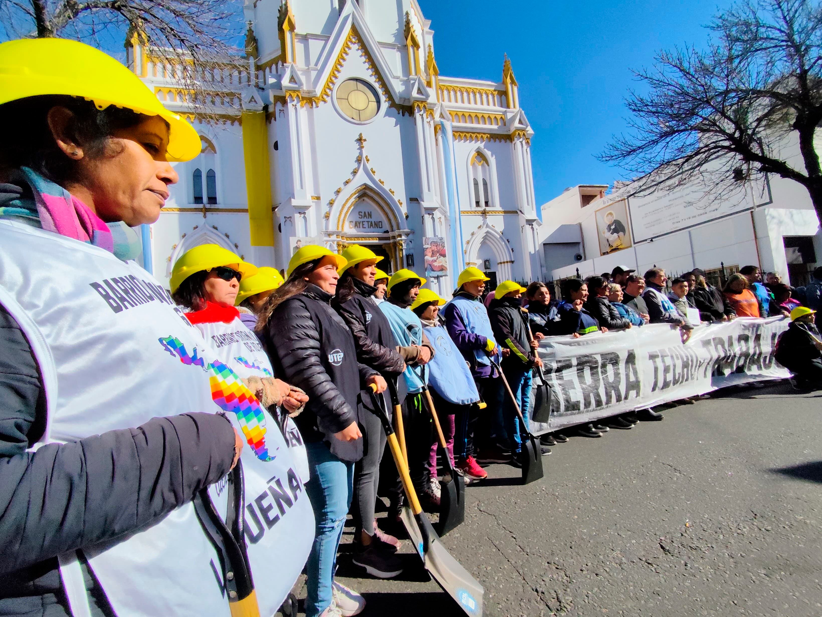 Los trabajadores se congregarán frente a la iglesia de San Cayetano.