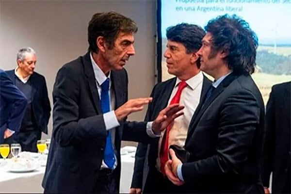 Rodríguez Chirillo junto al presidente electo Javier Milei.