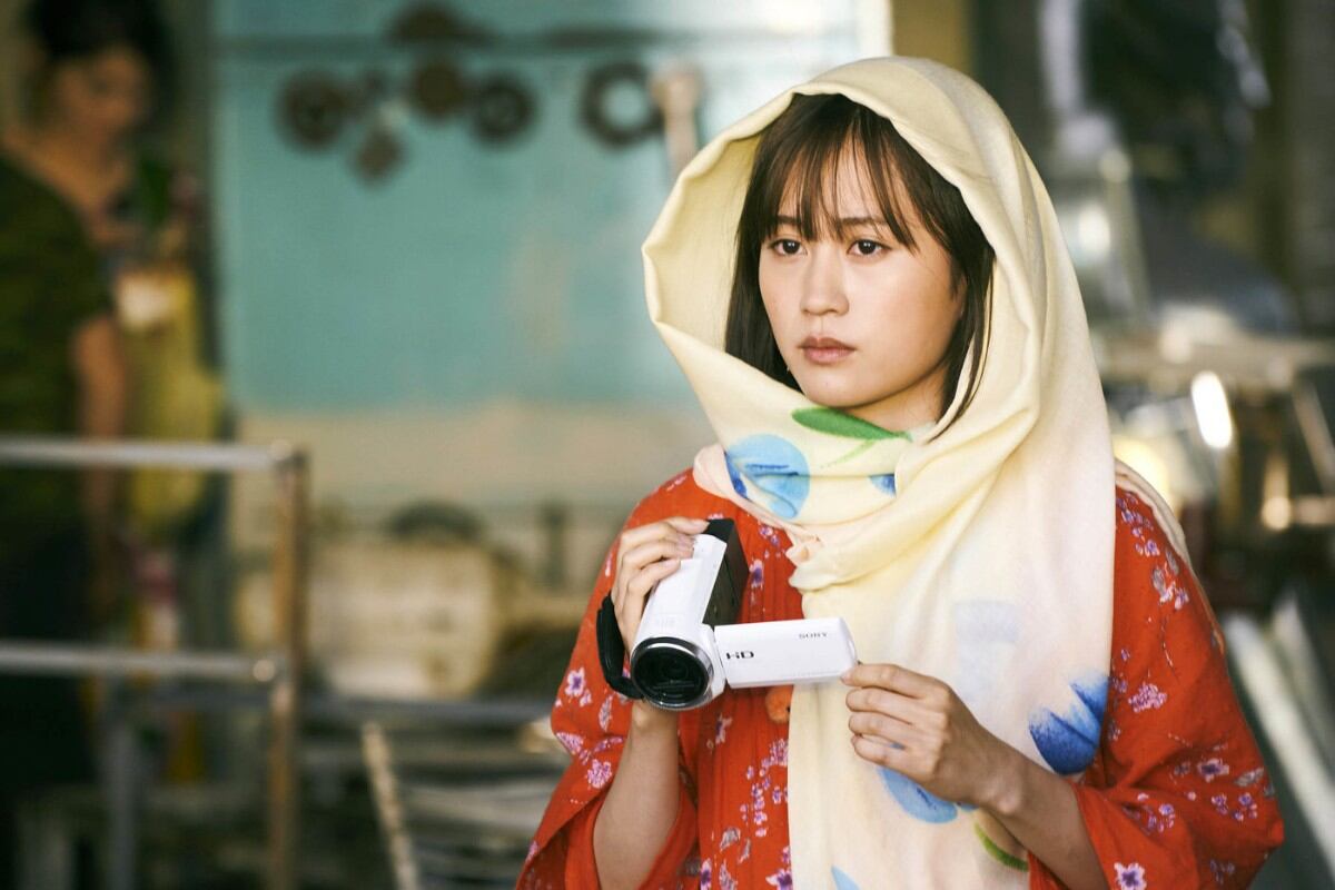 Atsuko Maeda, una cantante estrella del J-pop en la vida real, es la protagonista.