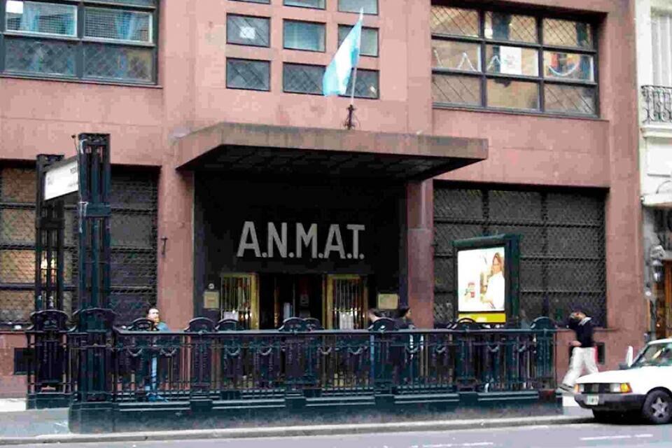 Edificio de la ANMAT. Imagen: Página 12.