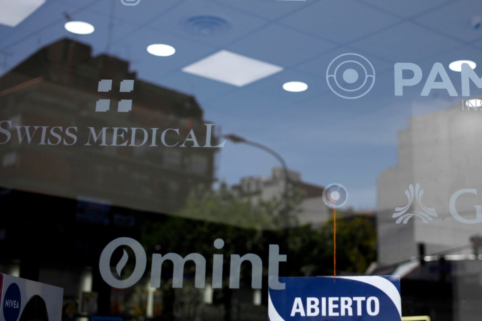 Hasta el anarcocapitalista de Milei se asustó de los aumentos de las prepagas.