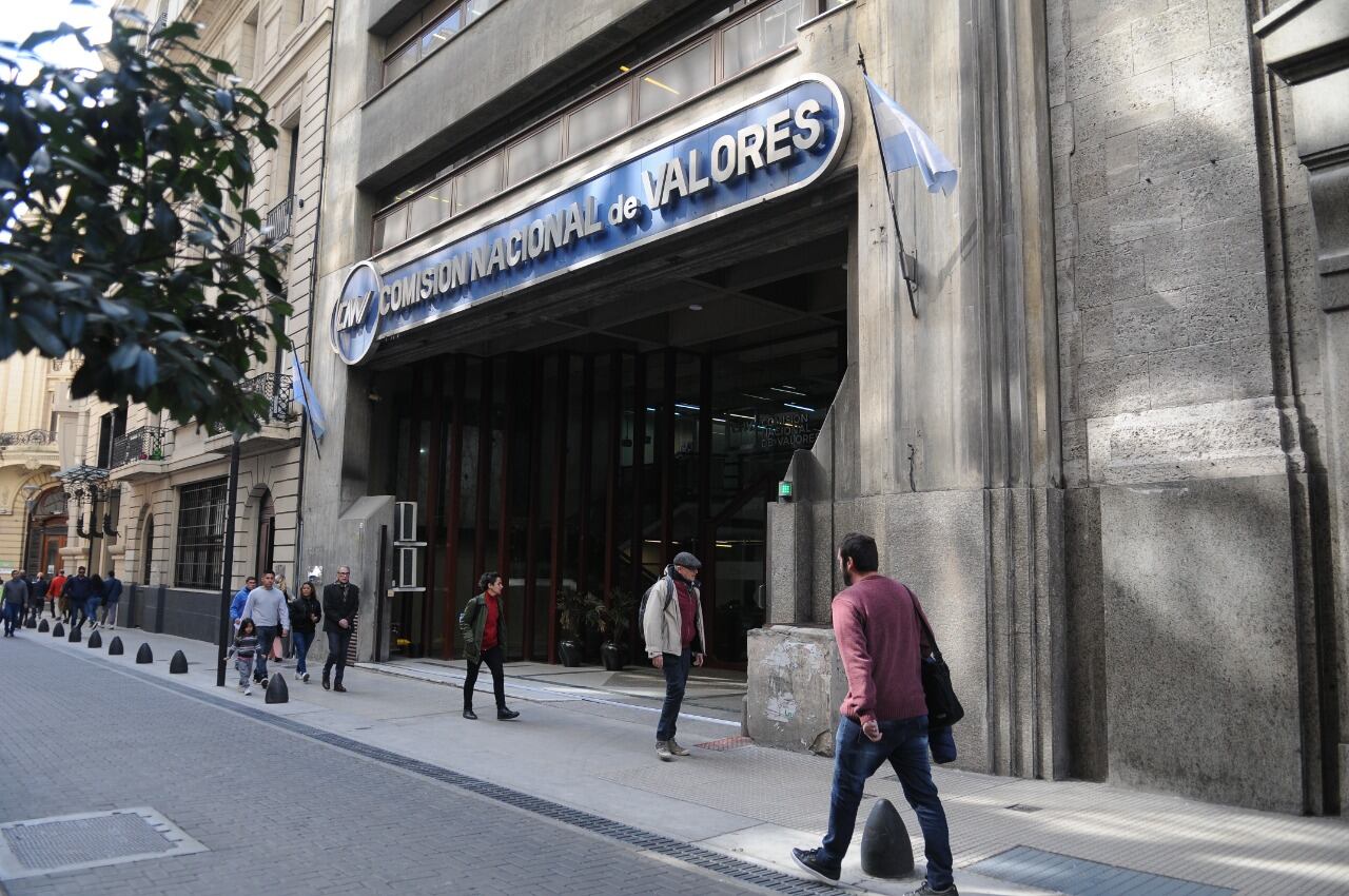 La CNV será el único organismo de control de la "prudencia en las inversiones"