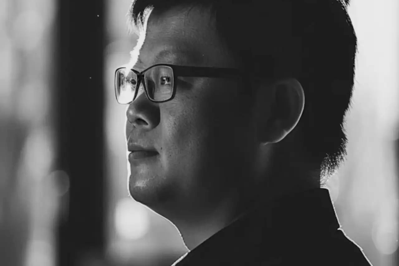 Jianwei Xun no existe, pero parece muy real.