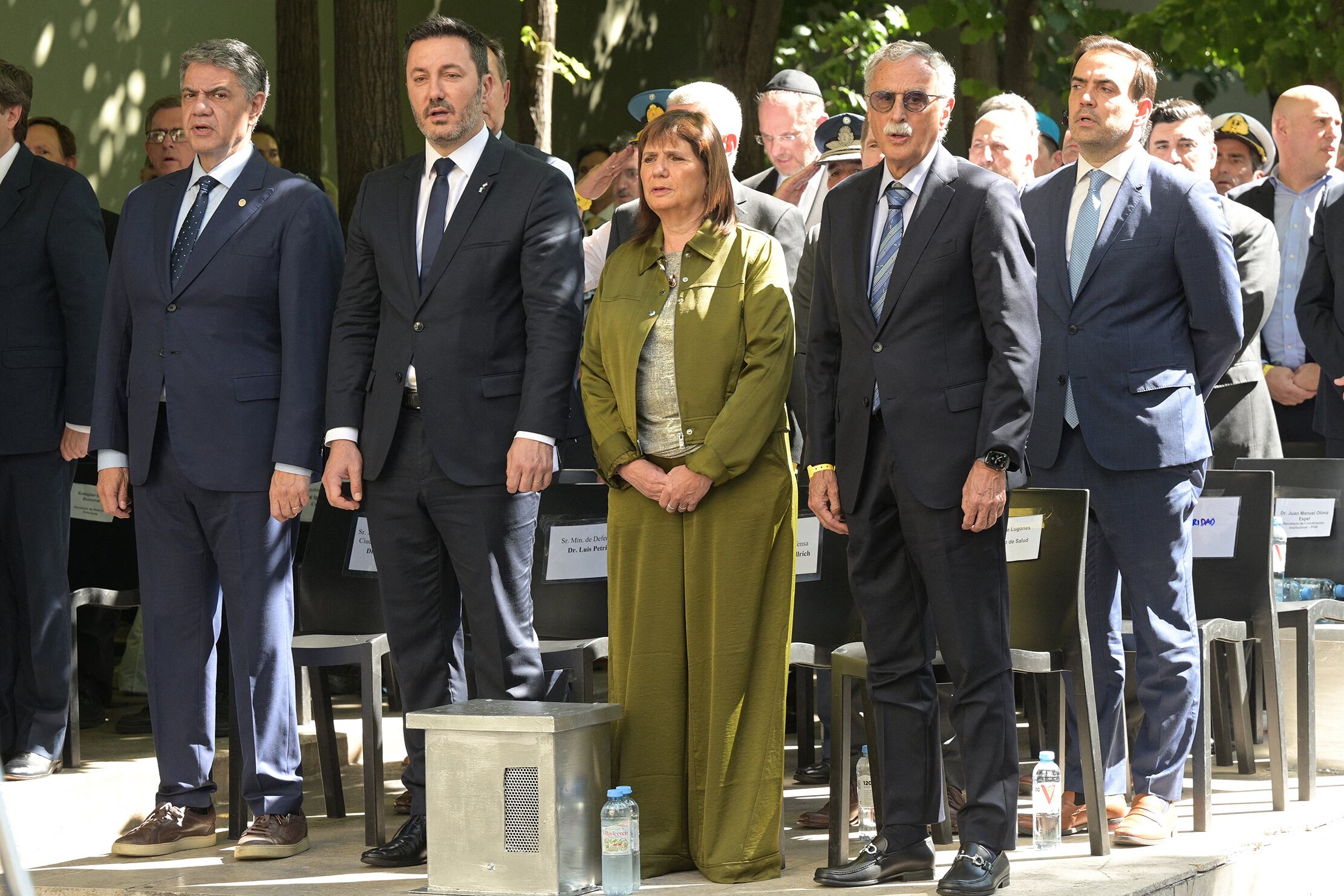 Buena parte del Gabinete estuvo presente.