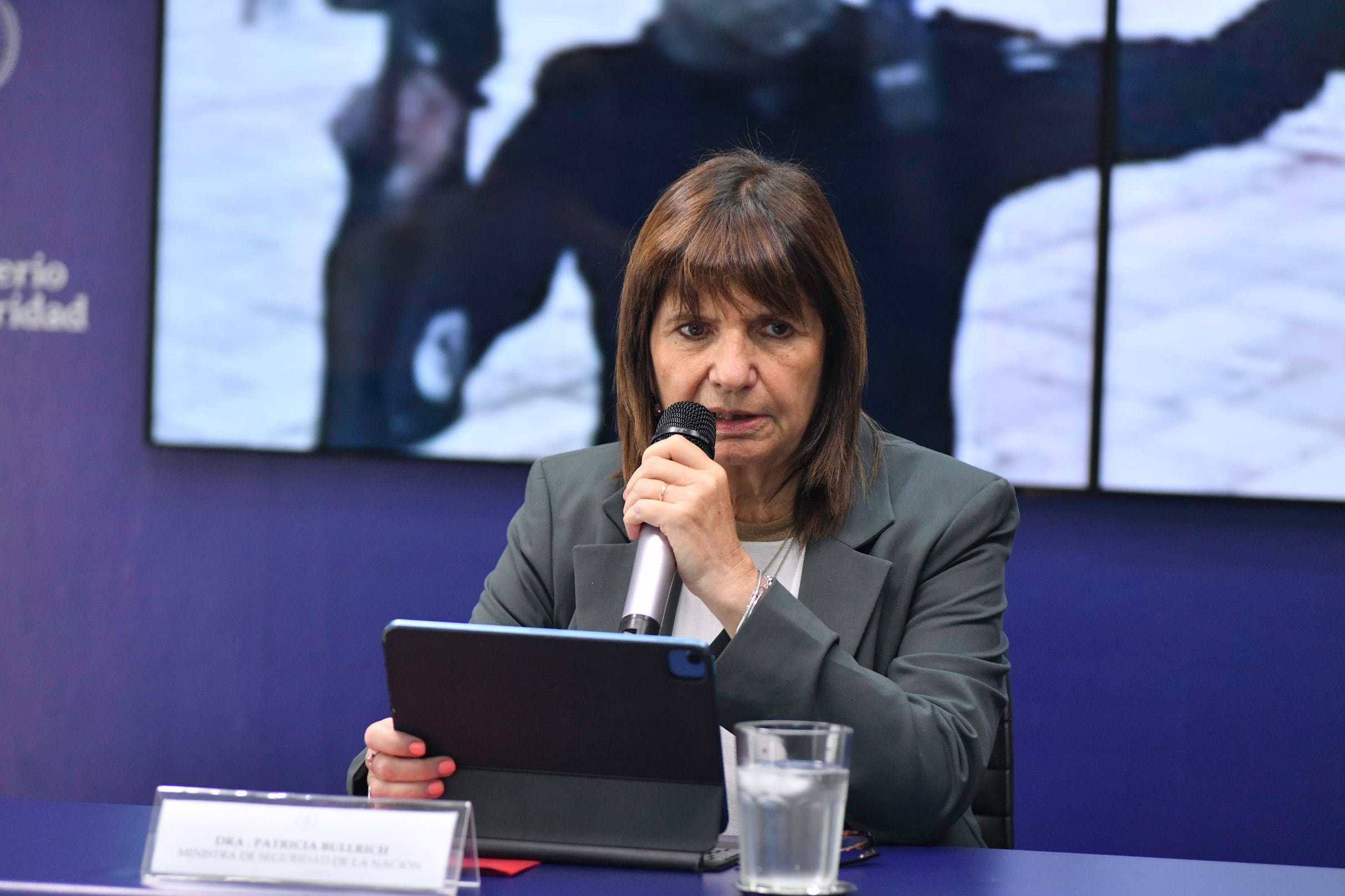 Bullrich dijo que tienen "menos marihuana en la frontera y mucha más marihuana sembrada en cualquier lugar"
