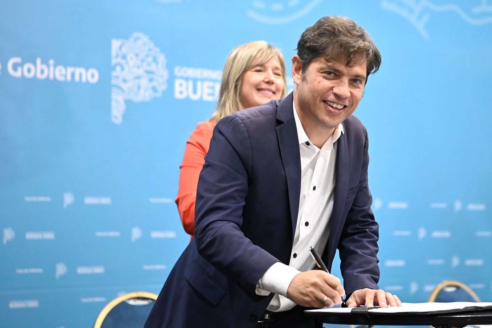 Axel Kicillof firmó la convocatoria a elecciones para el 22 de octubre. 