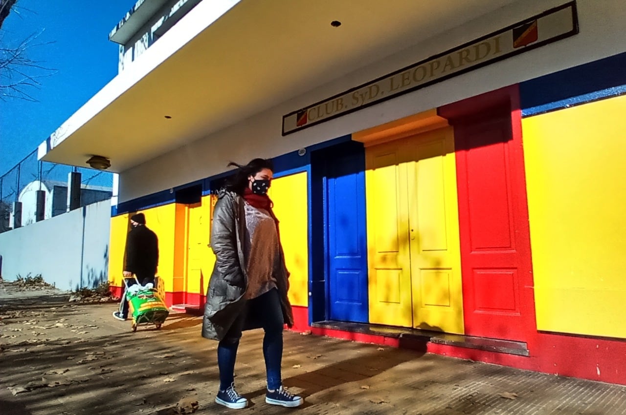 El club Leopardi se encuentra en el barrio de Floresta