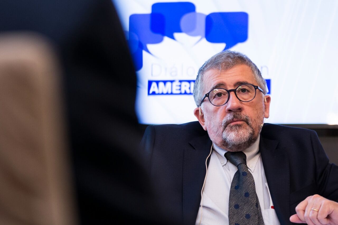 Mejor distribución y regulación de mercados para combatir la inflación, pide el ex Cepal.