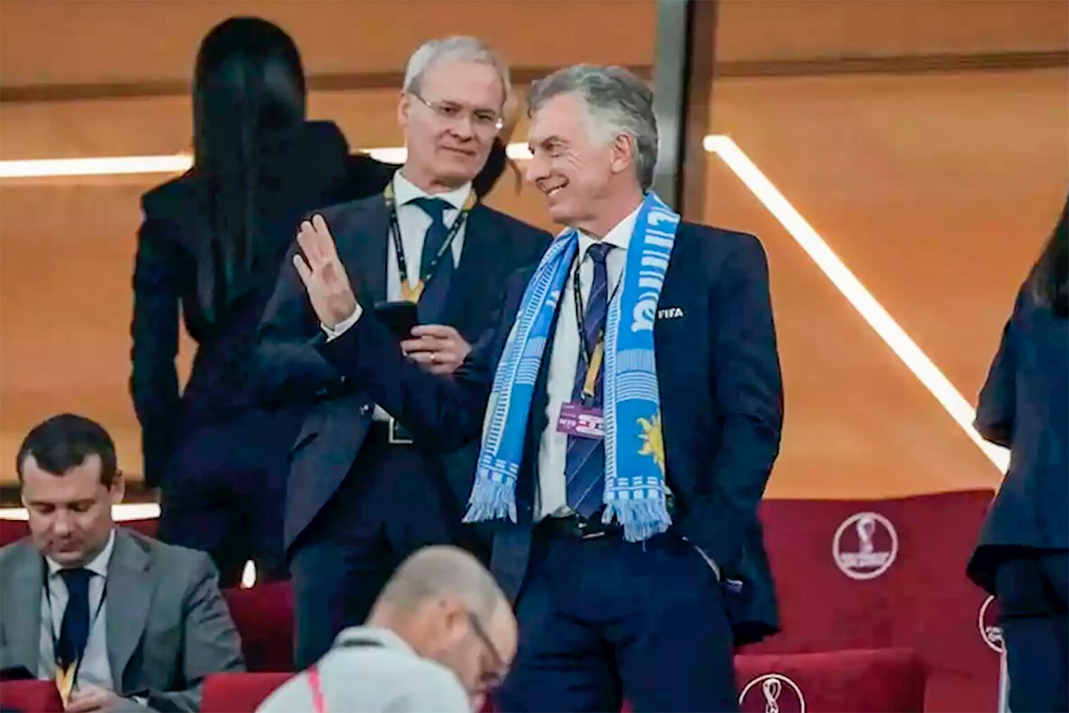 Desde el entorno de Macri desmintieron que aspire a presidir la FIFA.