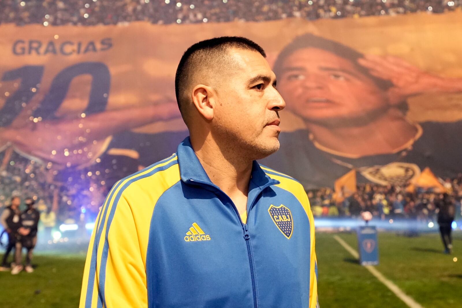 Riquelme será candidato a presidir Boca de cara a los comicios del 2 de diciembre
