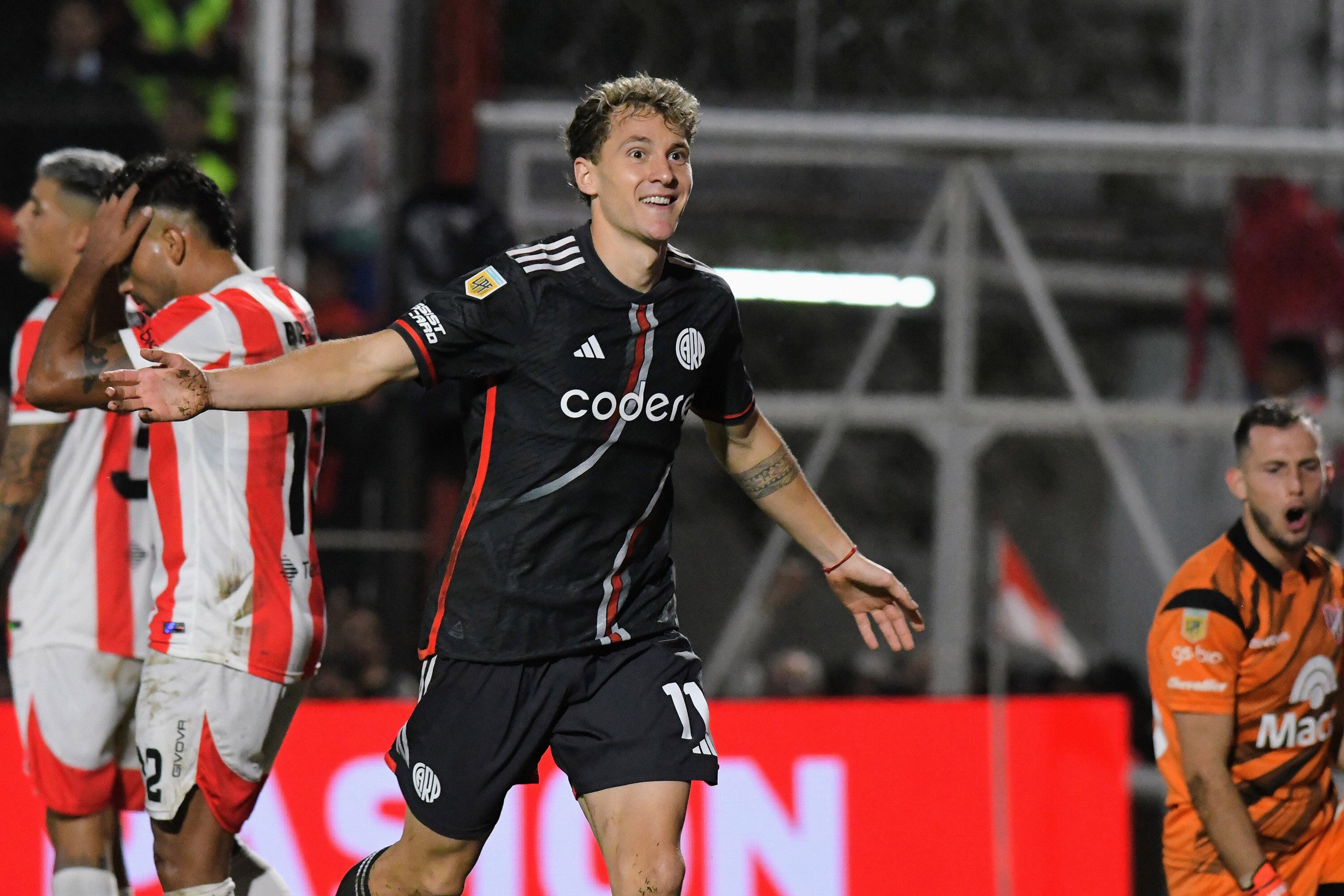 A falta de Borja, fue la noche soñada de Colidio, que anotó tres