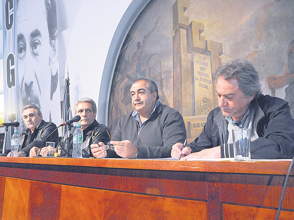 La CGT convocó al paro nacional el 6 de abril, sin movilización.