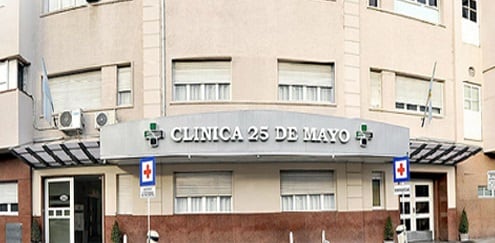 La Clínica 25 de Mayo, donde el hombre llevaba dos semanas internado.