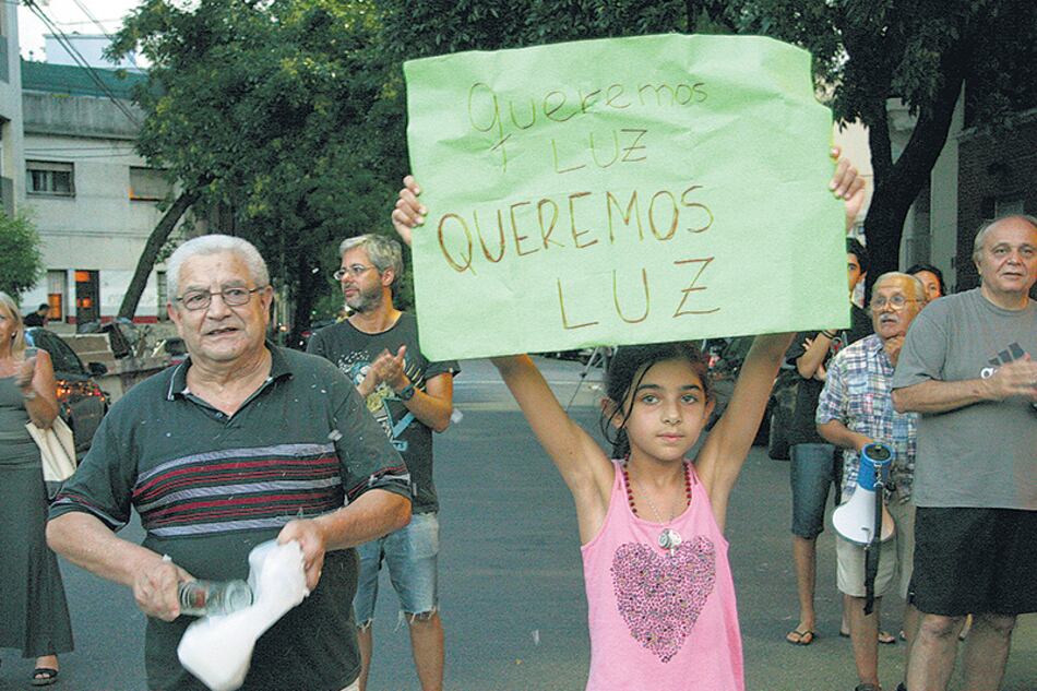 “Todavía hay sectores que están siendo afectados por los cortes”, fue lo único que admitió Peña.