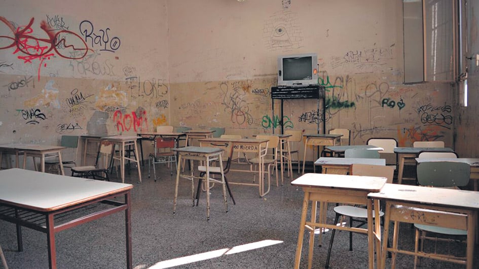 “Hace 11 años que el macrismo no pone un peso en nuestro colegio”, dicen desde el Centro de Estudiantes.