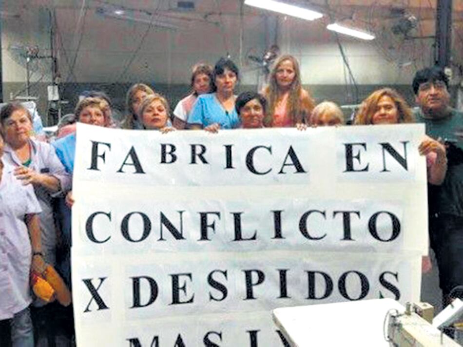 La apertura importadora y la caída de la demanda golpea a la industria textil.