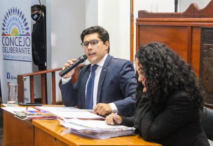 Concejal Enrique Balmaceda.