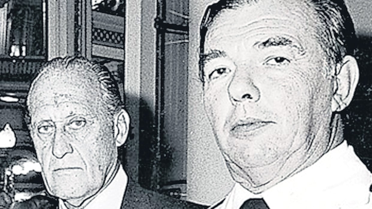 Carlos Alberto Lacoste junto al basileño Joao Havelange, entonces presidente de la FIFA.