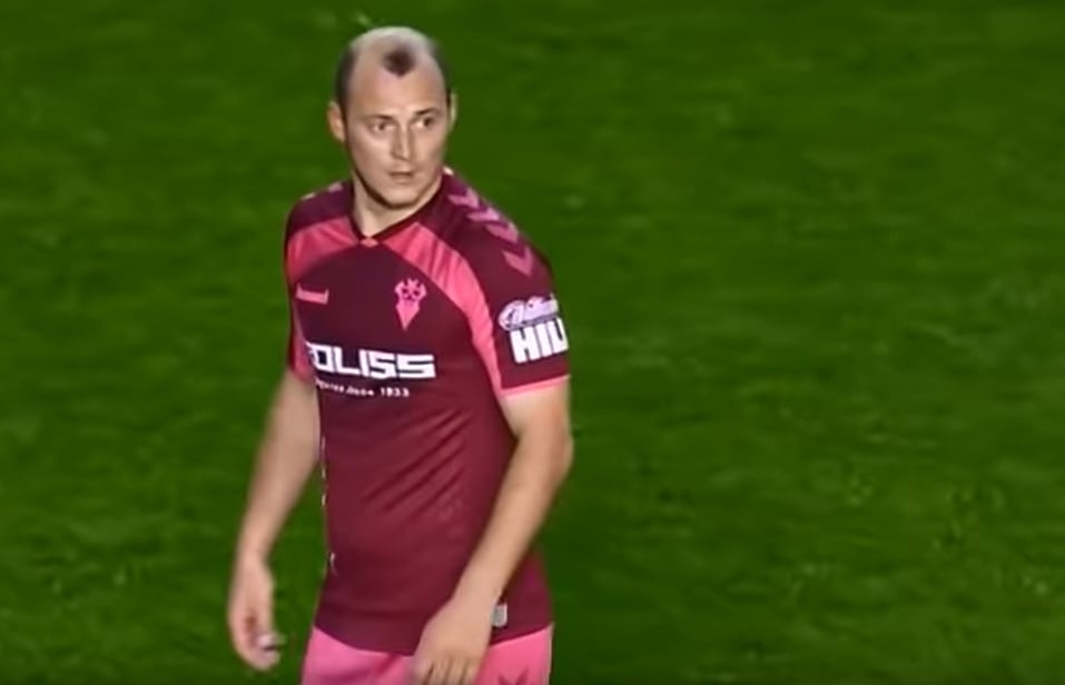 Roman Zozulia, el jugador que sufrió los gritos de los aficionados del Rayo.