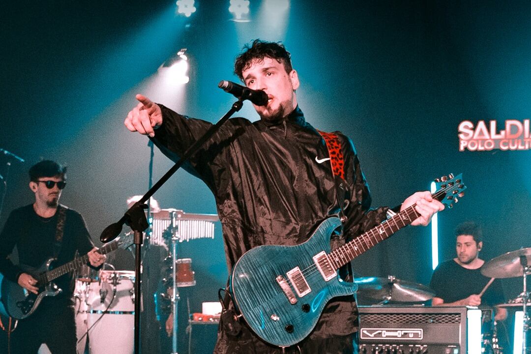 Dante Spinetta abrirá la serie de shows, este viernes 27 a las 23.