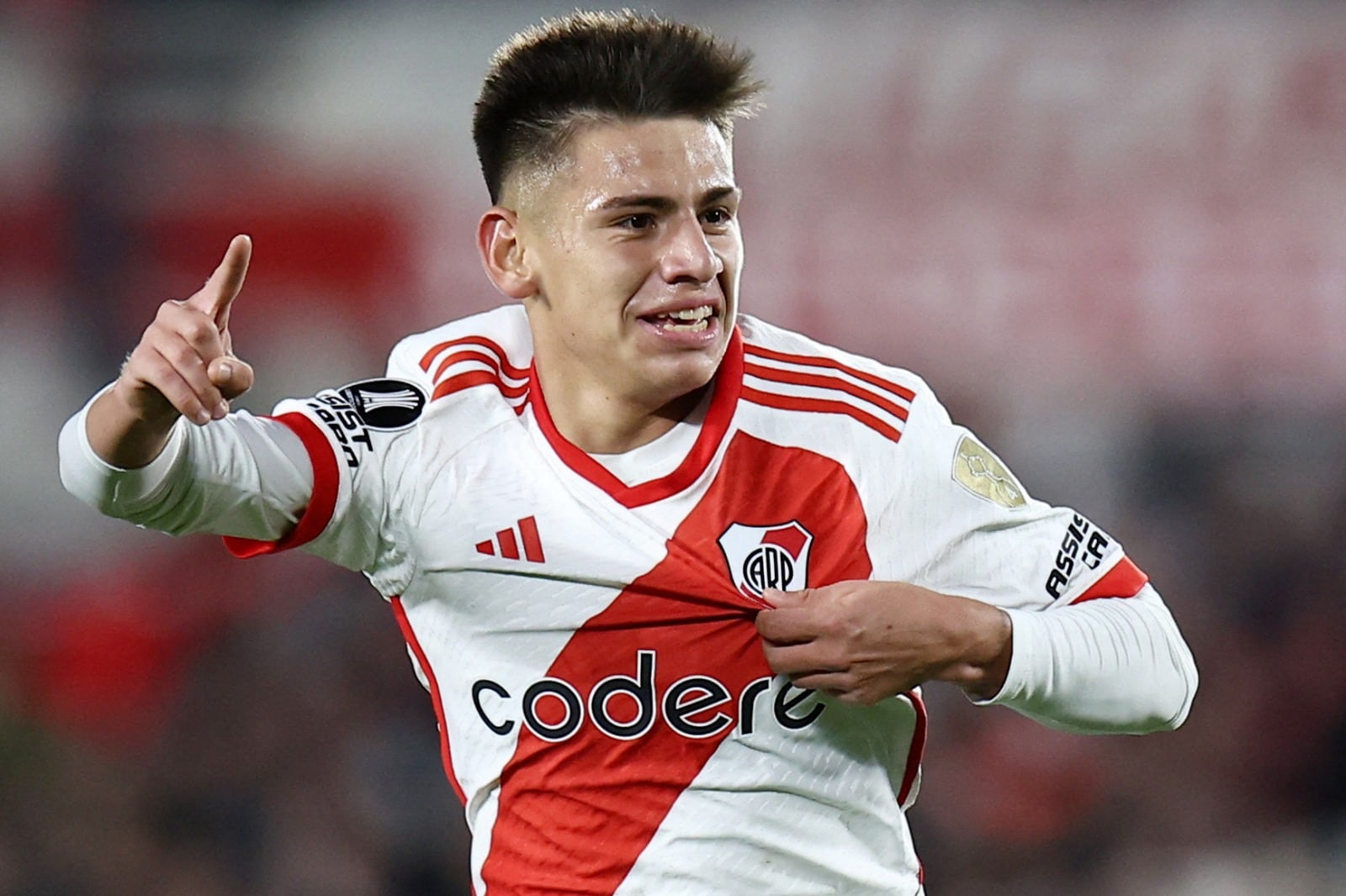 El "Diablito" Echeverri se perderá los octavos de la Libertadores ante Talleres 