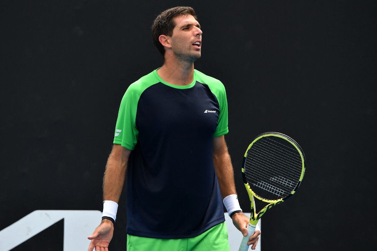 Federico Delbonis jugó un maratónico primer set de una hora y 40 minutos