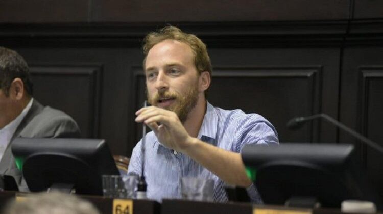 Federico Otermín asumió al frente de la Cámara de Diputados bonaerense con el cambio de gestión.