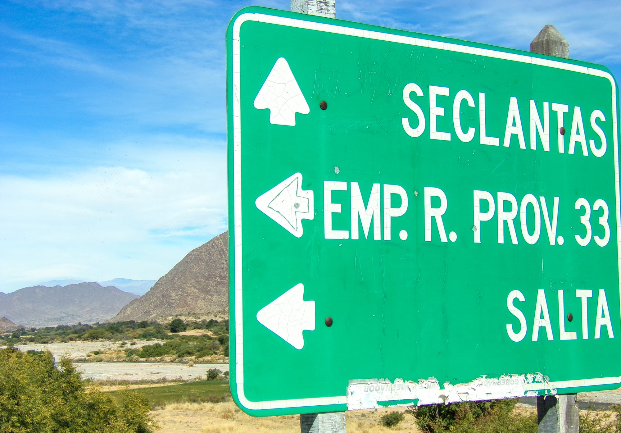 Acceso al pueblo de Seclantás por el paraje El Colte 