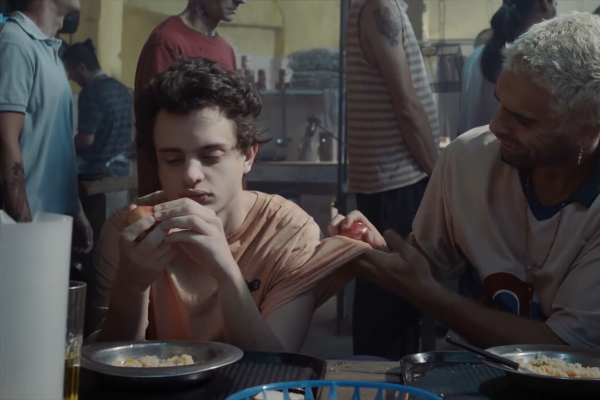 Con el personaje de Toto Ferro, la juventud de clase media "con privilegios" entra en El Marginal.