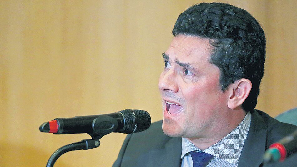 Moro, el juez que metió preso a Lula basado solo en “convicciones”, hoy ministro nombrado y adalid de la mano dura.