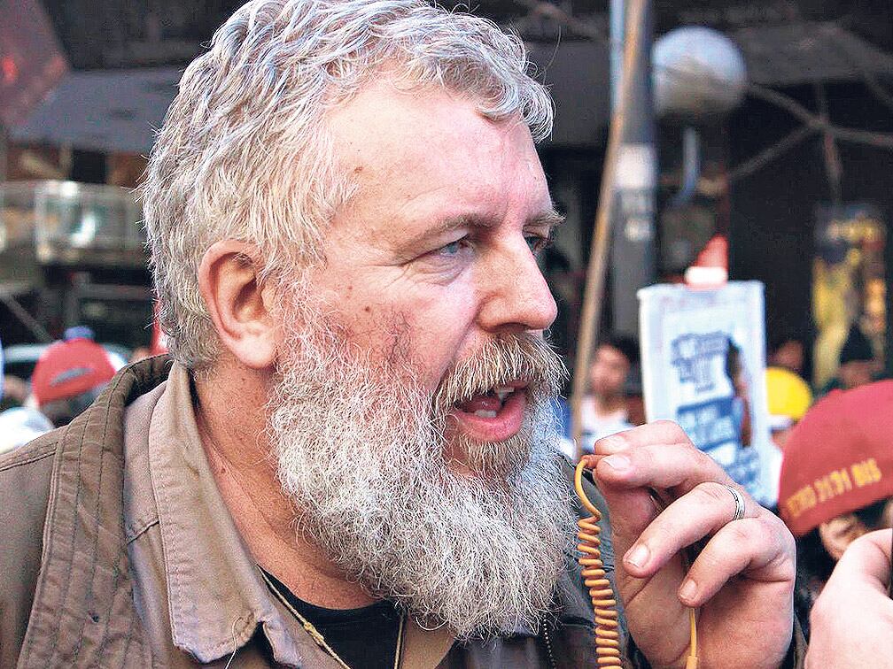 “Es un momento defensivo, donde el objetivo es que los compañeros no se queden sin trabajo”, afirma Esteban Castro.