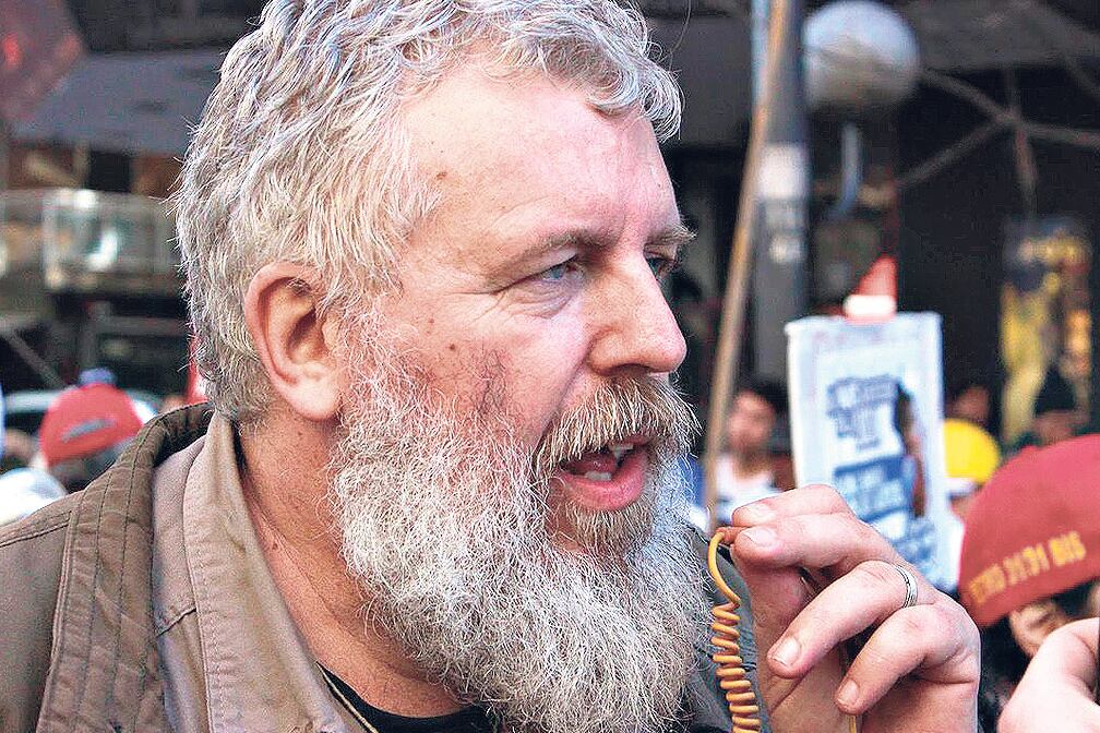 “Es un momento defensivo, donde el objetivo es que los compañeros no se queden sin trabajo”, afirma Esteban Castro.