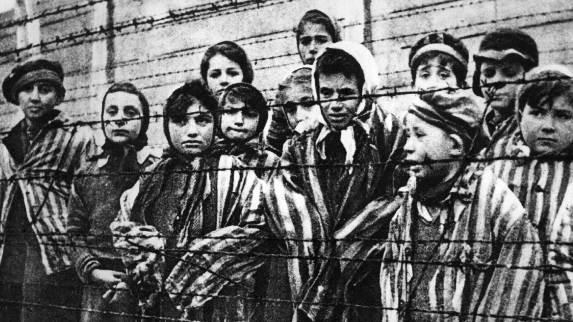 Auschwitz y la filosofía, el dilema planteado después del horror.