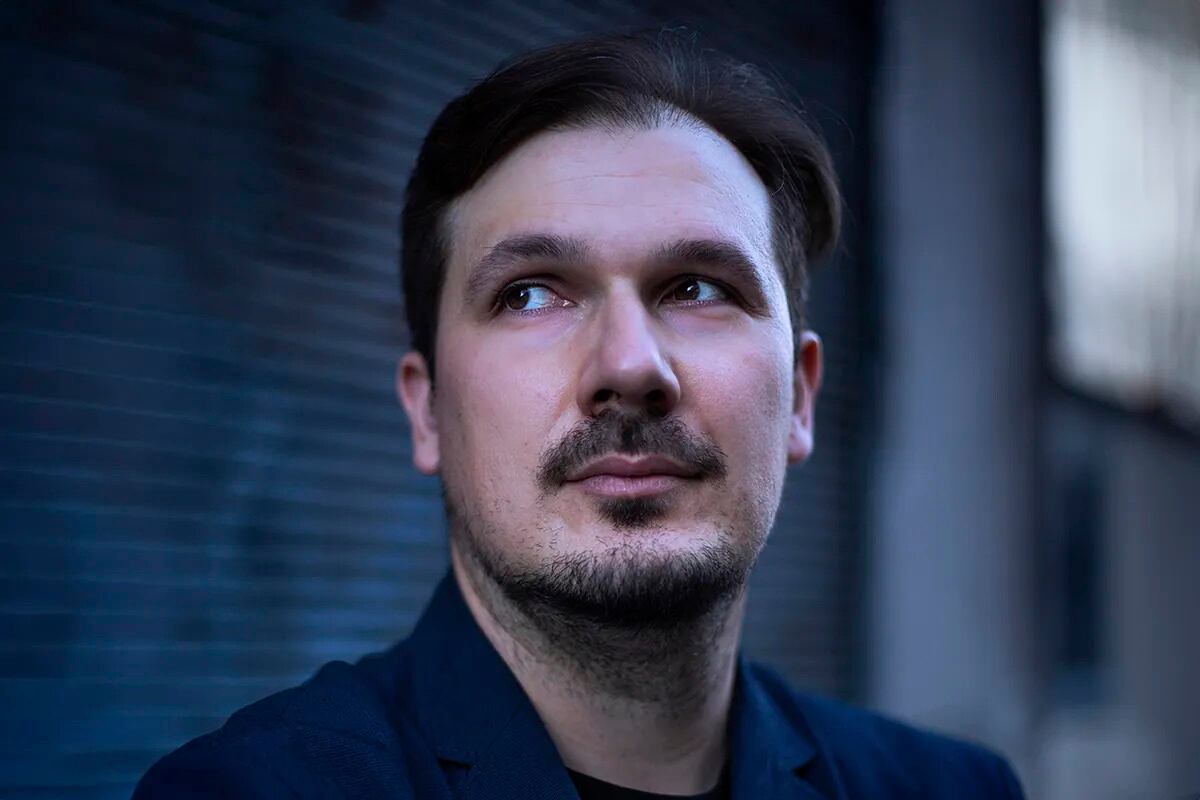 Veres se anima a reinterpretar el horror cósmico propio del universo lovecraftiano