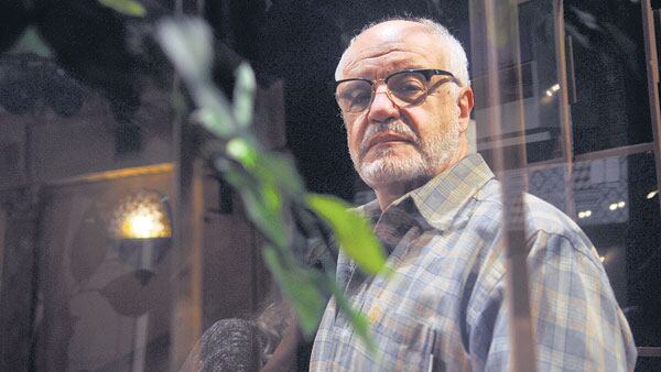 Leyrado acaba de estrenar Un enemigo del pueblo, que va de jueves a domingo en el Teatro Regio.