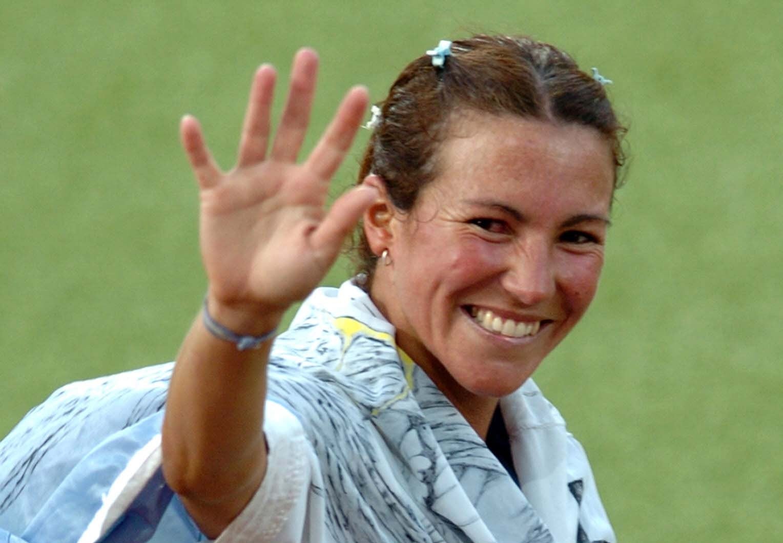 Magui Aicega y la bandera argentina, un símbolo de su vida con Las Leonas.