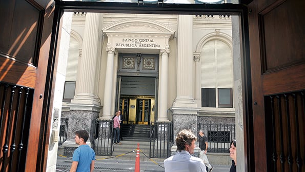 El Banco Central volvió a encender la aspiradora. Ayer absorbió otros 97.700 millones de pesos con las Leliq.