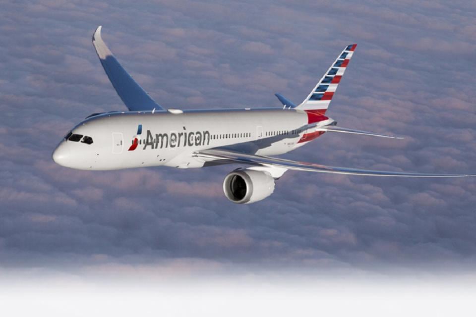 American Airlines retomó los vuelos 
